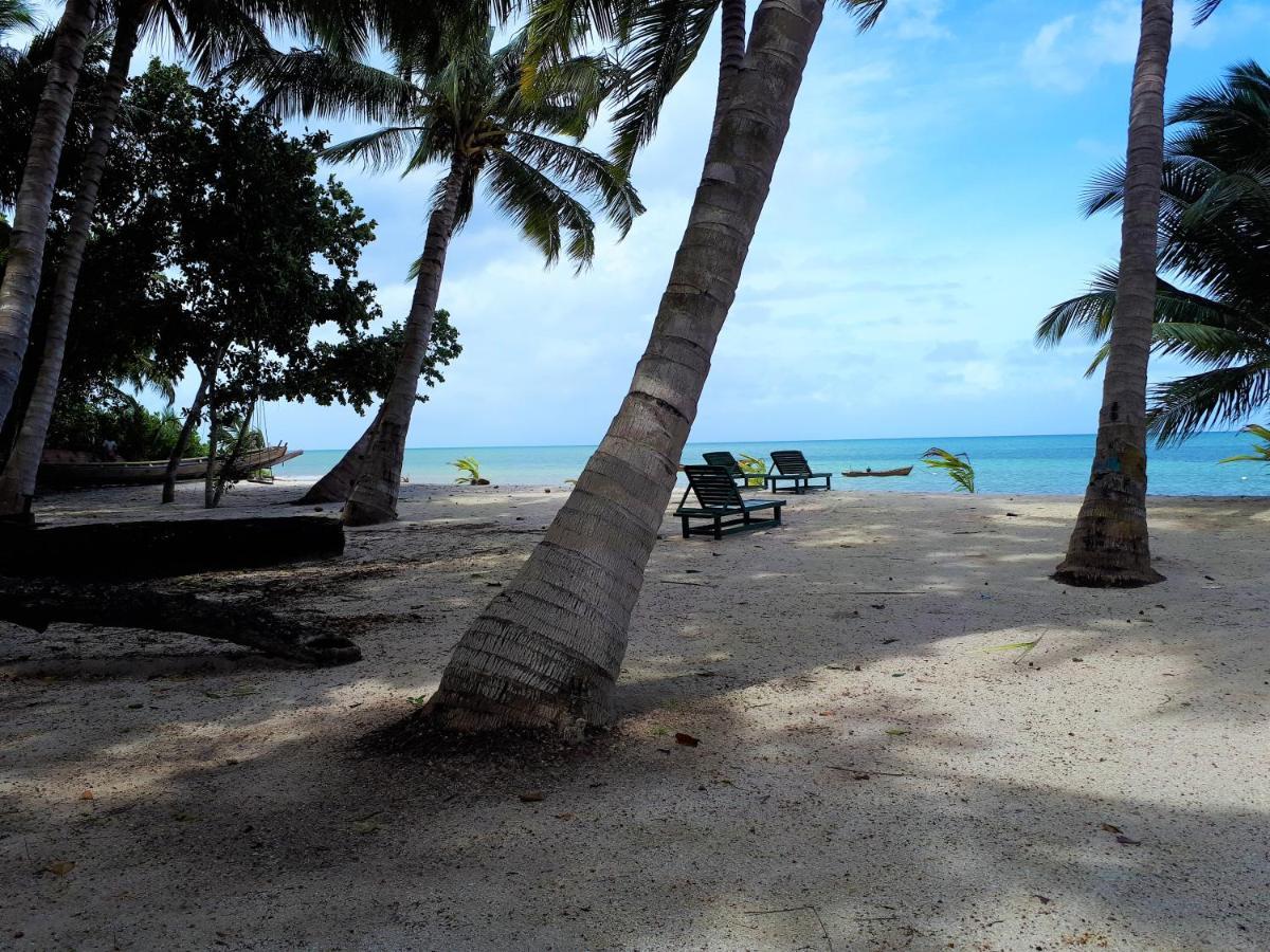 1350 m² dengan 14 kamar tidur dan 16 kamar mandi pribadi di Pulau Havelock Hotel Radhanagar beach Bagian luar foto