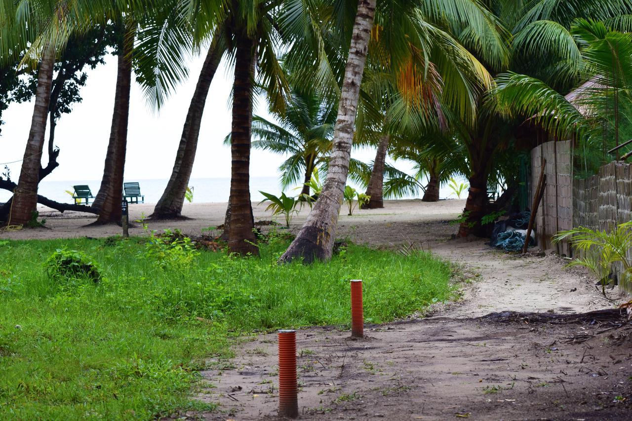 1350 m² dengan 14 kamar tidur dan 16 kamar mandi pribadi di Pulau Havelock Hotel Radhanagar beach Bagian luar foto