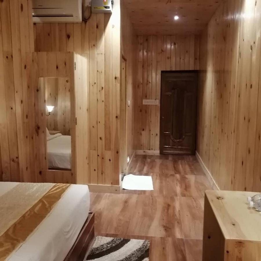 1350 m² dengan 14 kamar tidur dan 16 kamar mandi pribadi di Pulau Havelock Hotel Radhanagar beach Bagian luar foto