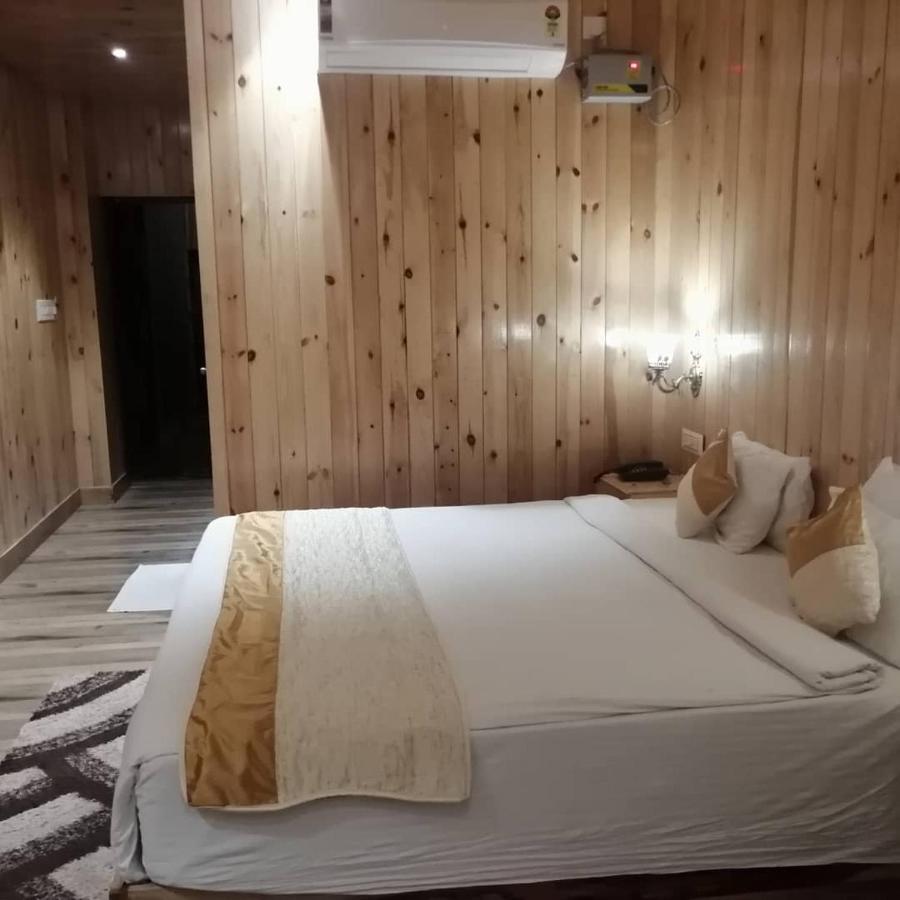 1350 m² dengan 14 kamar tidur dan 16 kamar mandi pribadi di Pulau Havelock Hotel Radhanagar beach Bagian luar foto